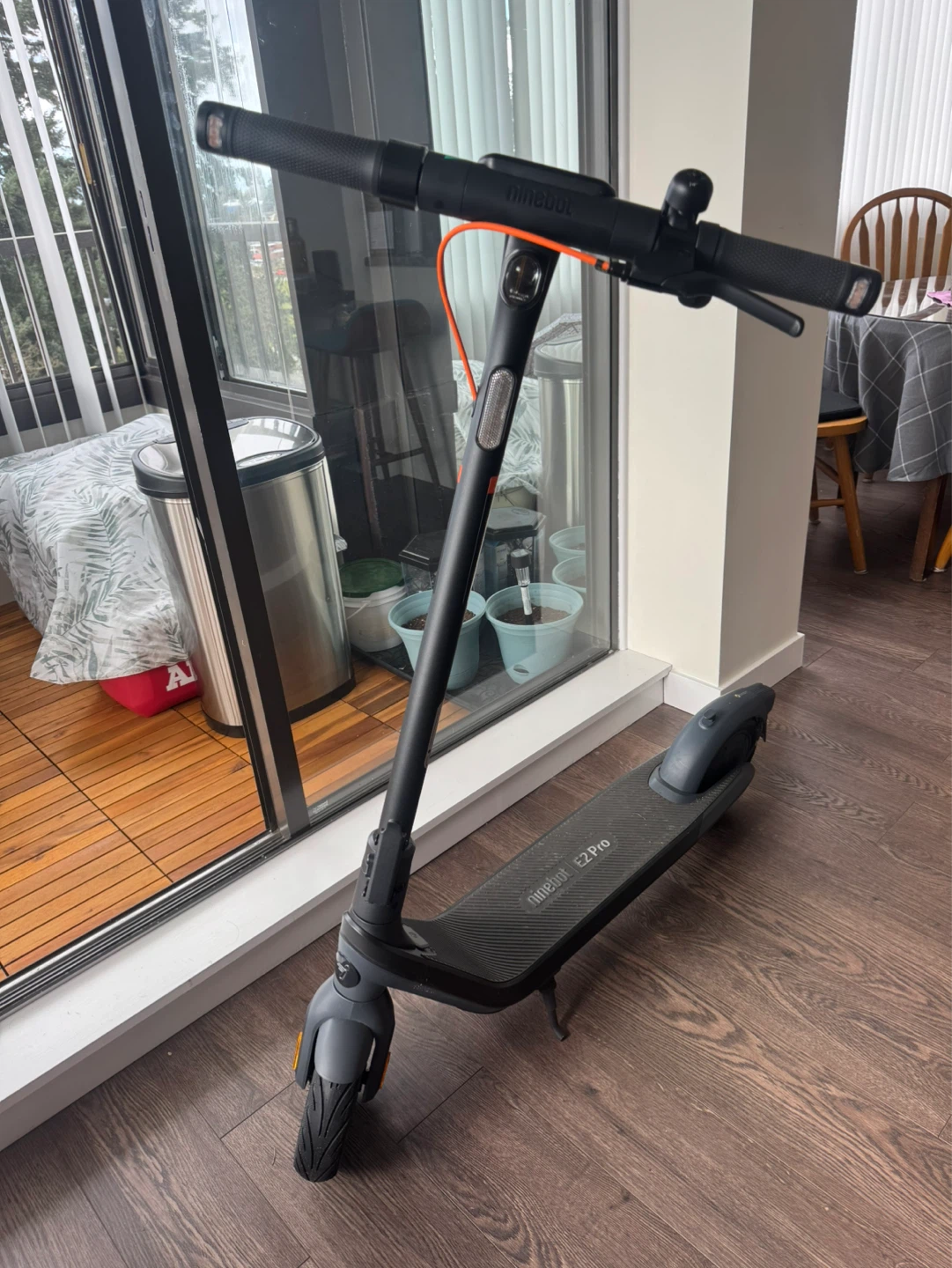 Ninebot E2 Pro Electric Scooter - photo 2