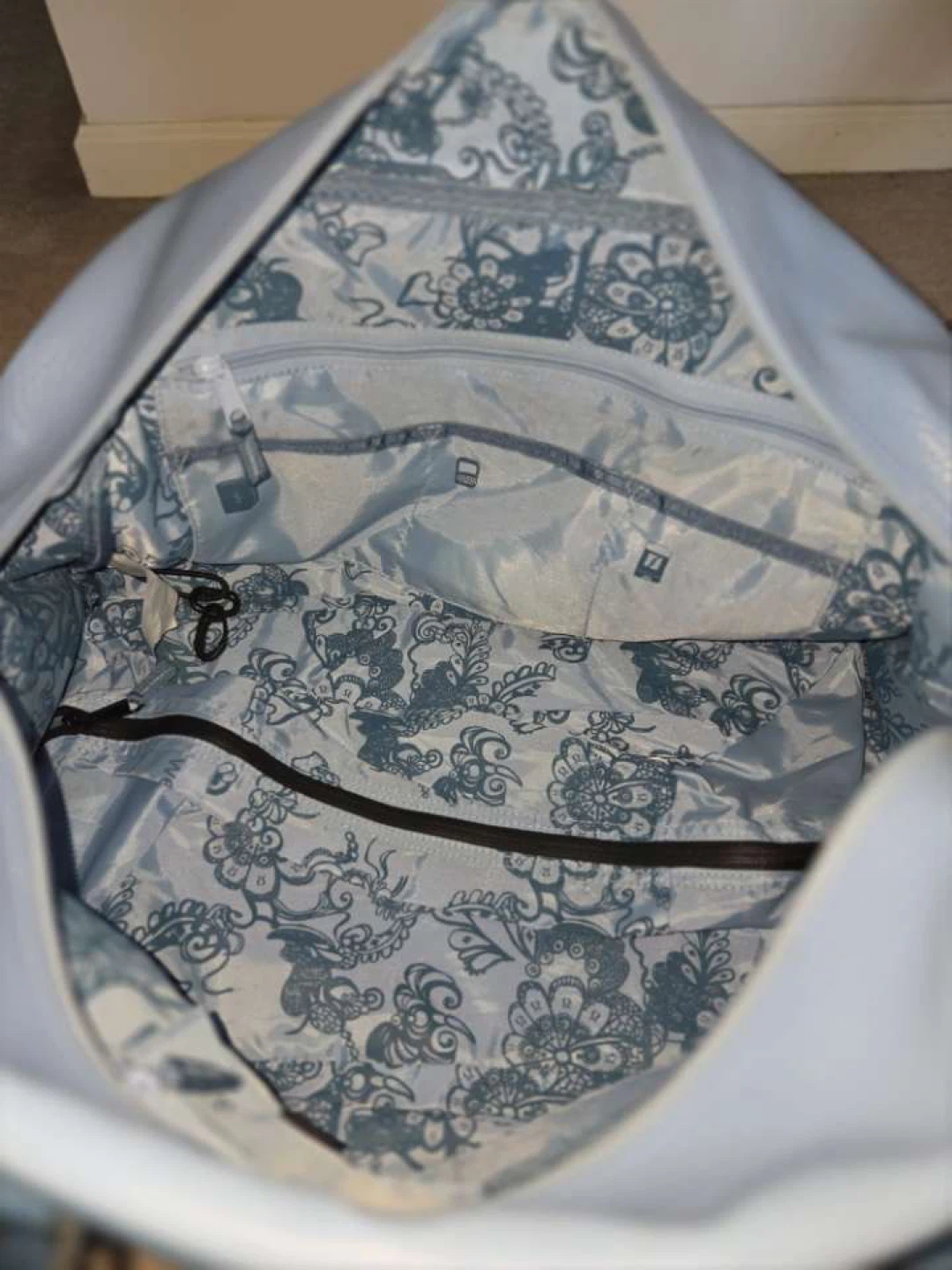 Lululemon Athletica Duffle Bag - photo 4