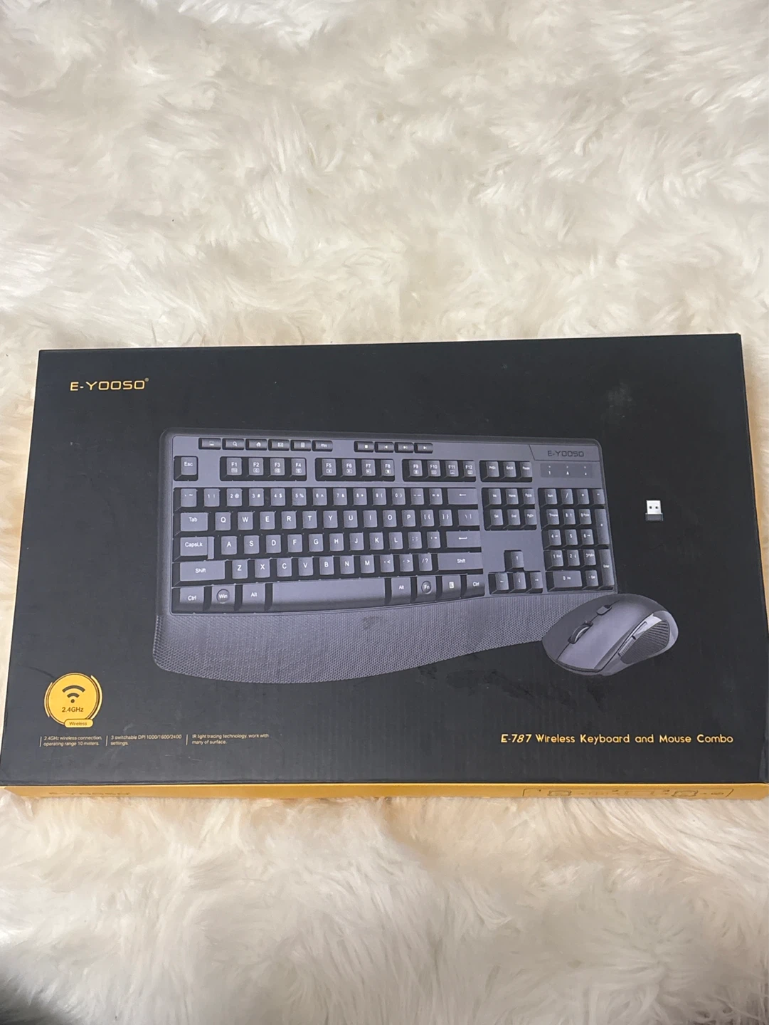 E-YOOSO E787 Wireless Keyboard and Mouse Combo