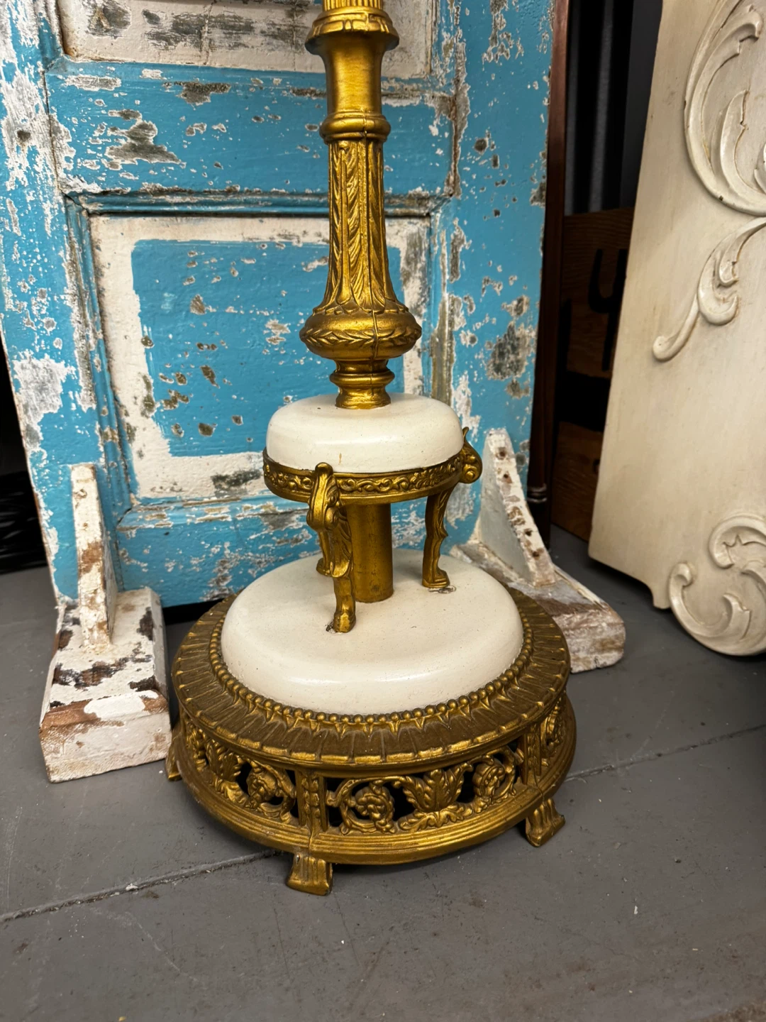 Antique Gold and Marble Pedestal Stand - photo 3