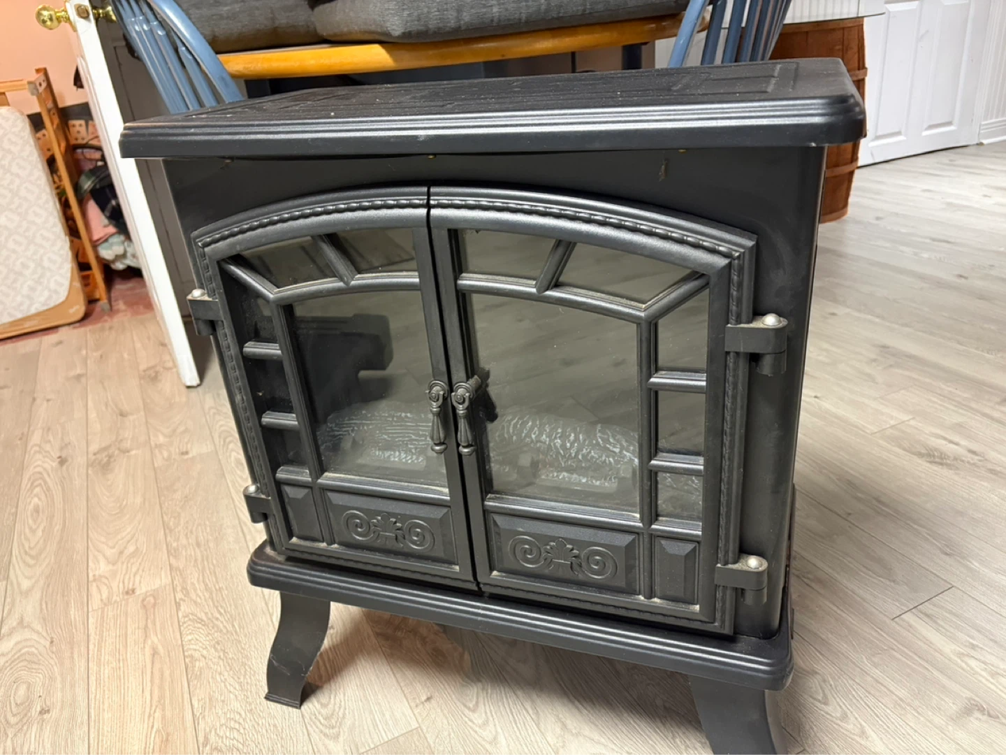 Black Electric Fireplace Stove