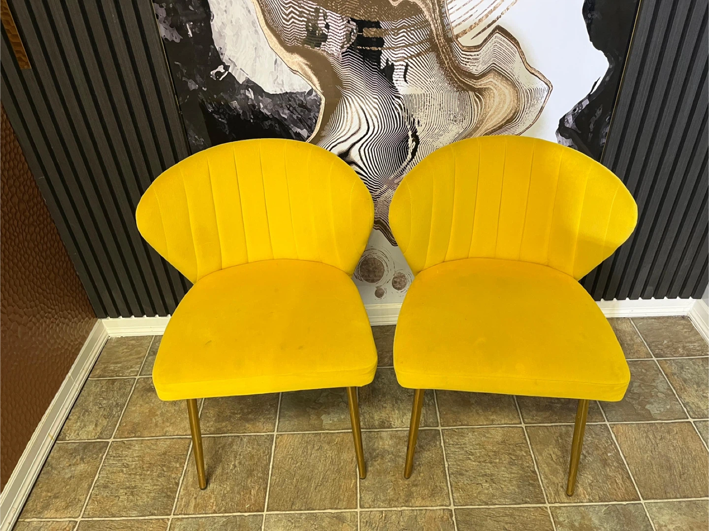Pair of Yellow Velvet Accent Chairs - photo 3