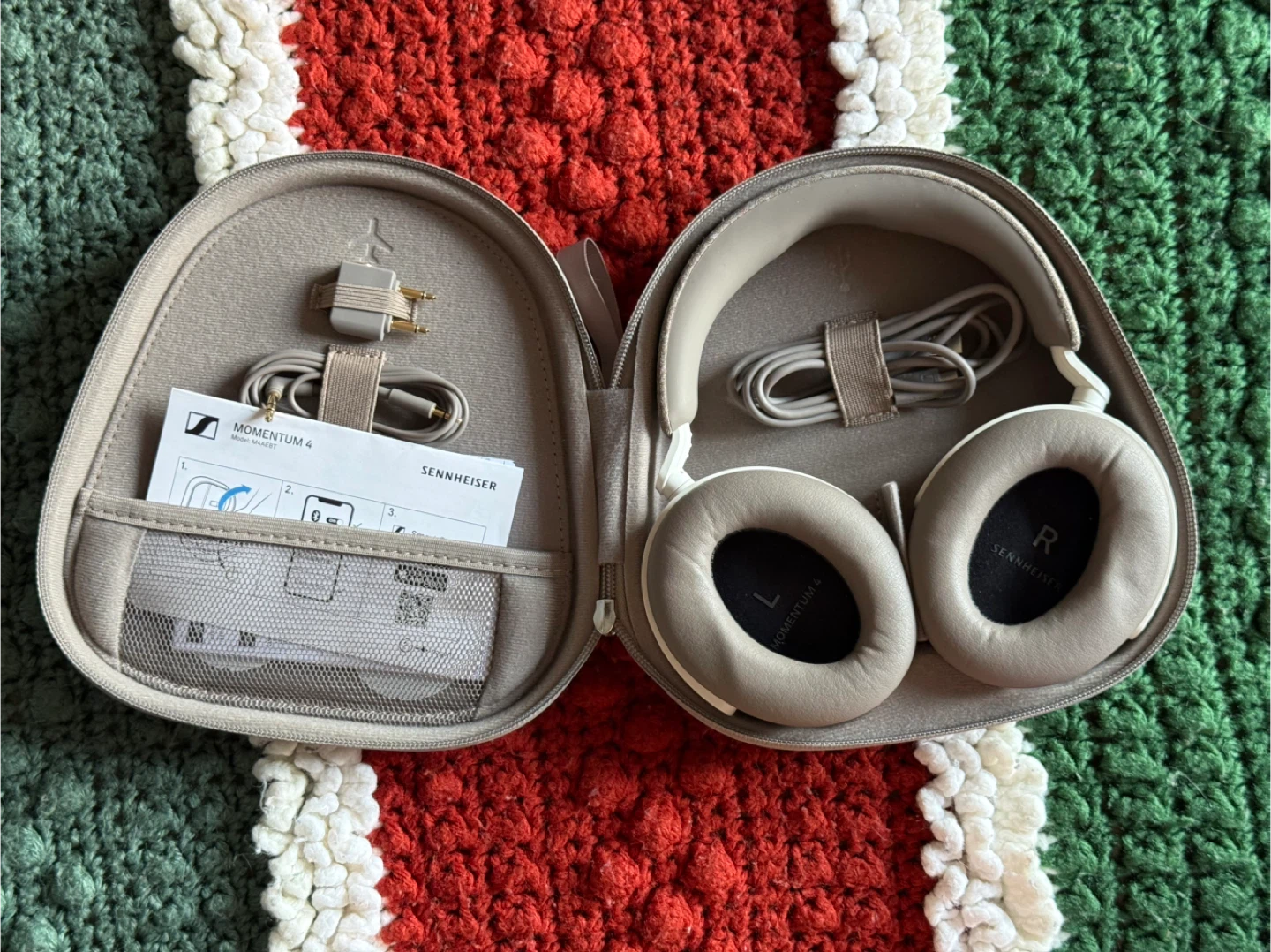 Sennheiser Momentum 4 Wireless Headphones - photo 3