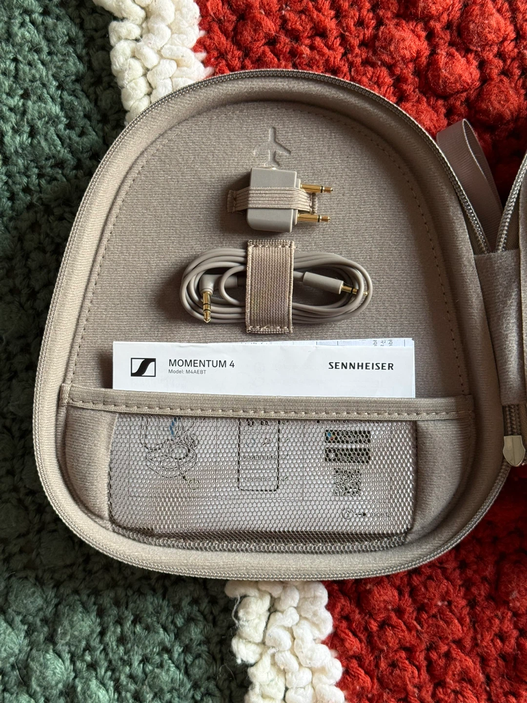 Sennheiser Momentum 4 Wireless Headphones - photo 4