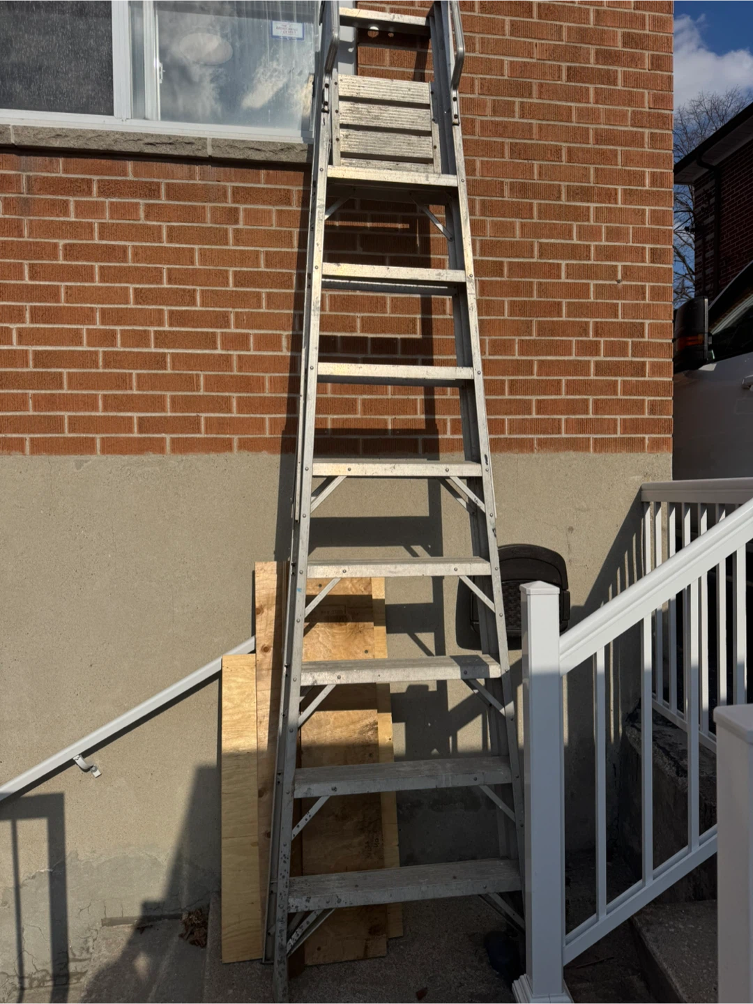Aluminum Ladder