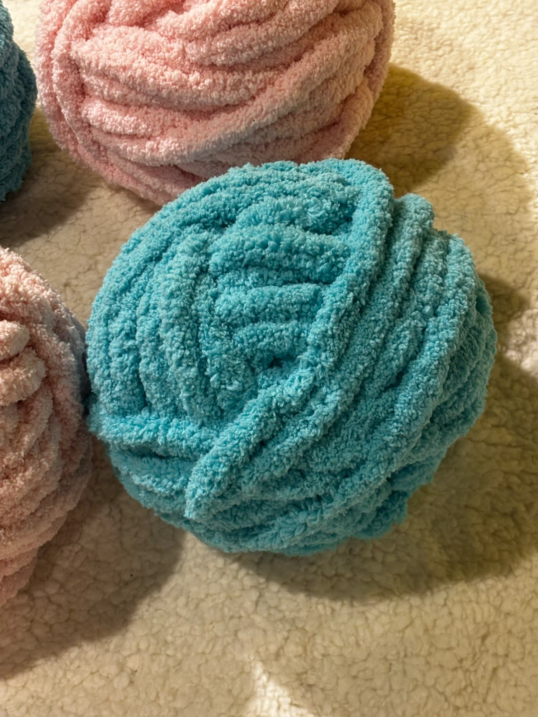 Chunky Yarn Ball and Crochet Hook Set - Pink & Teal - photo 3