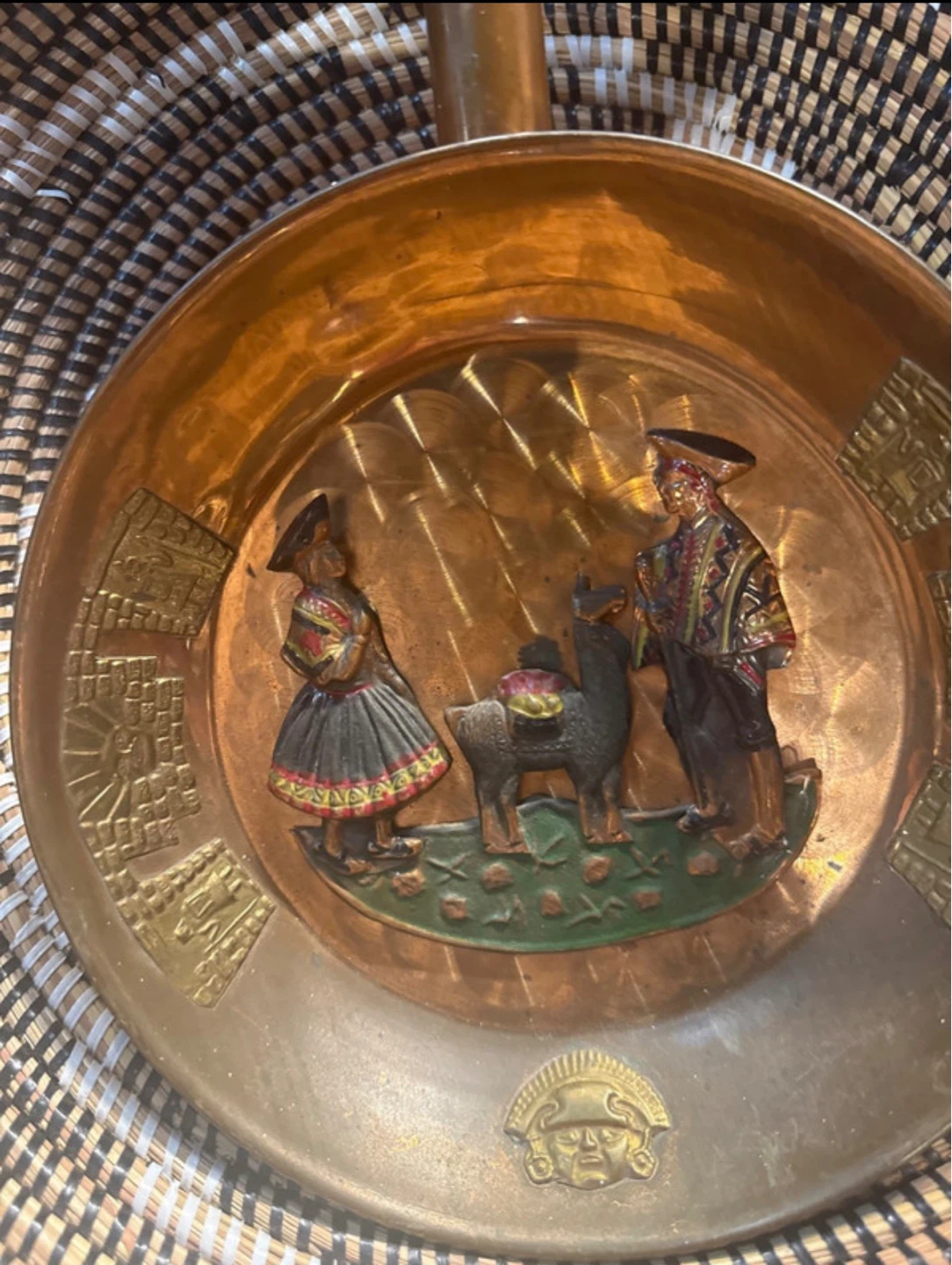 Copper decorative plate with wooden handle and scoop - photo 3