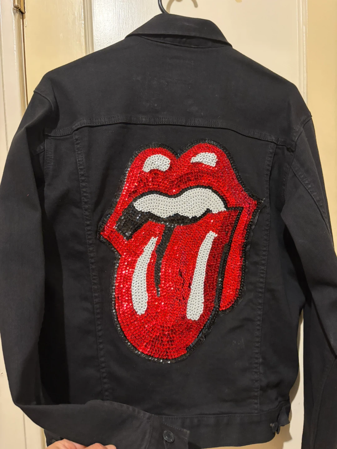 GAP The Rolling Stones Sequin Tongue Denim Jacket - photo 2