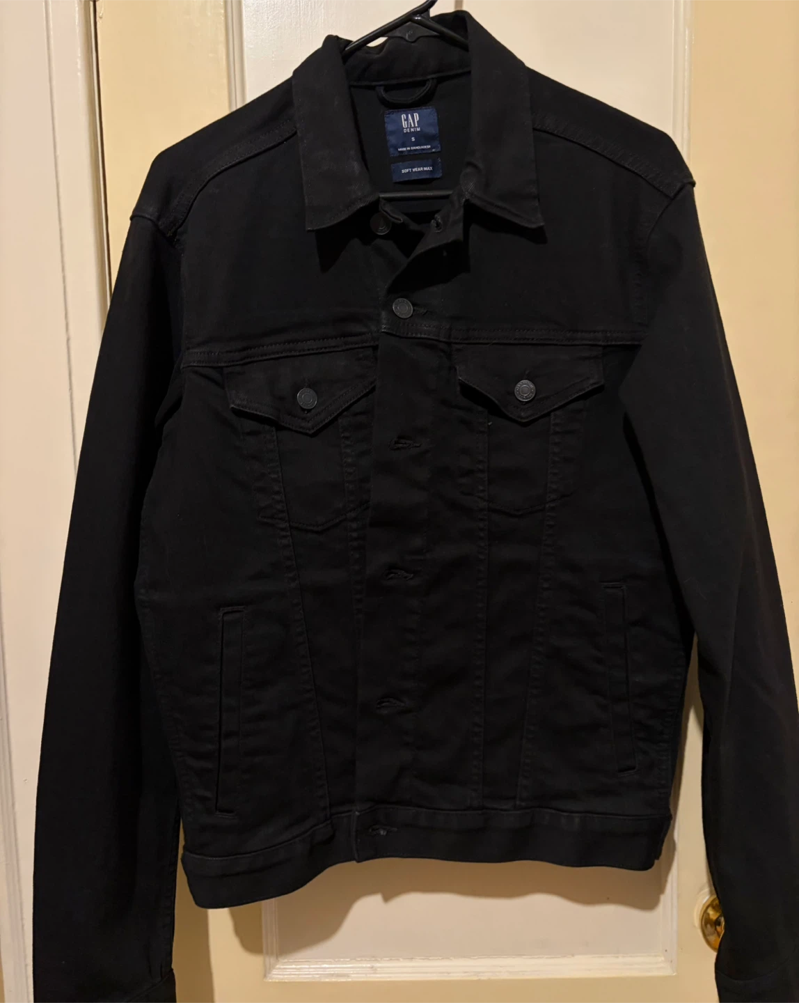 GAP The Rolling Stones Sequin Tongue Denim Jacket