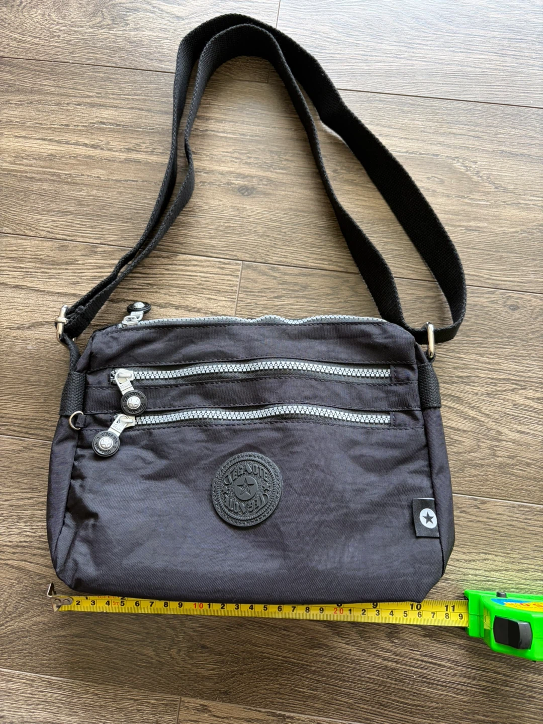 Crossbody Bag in black - photo 3