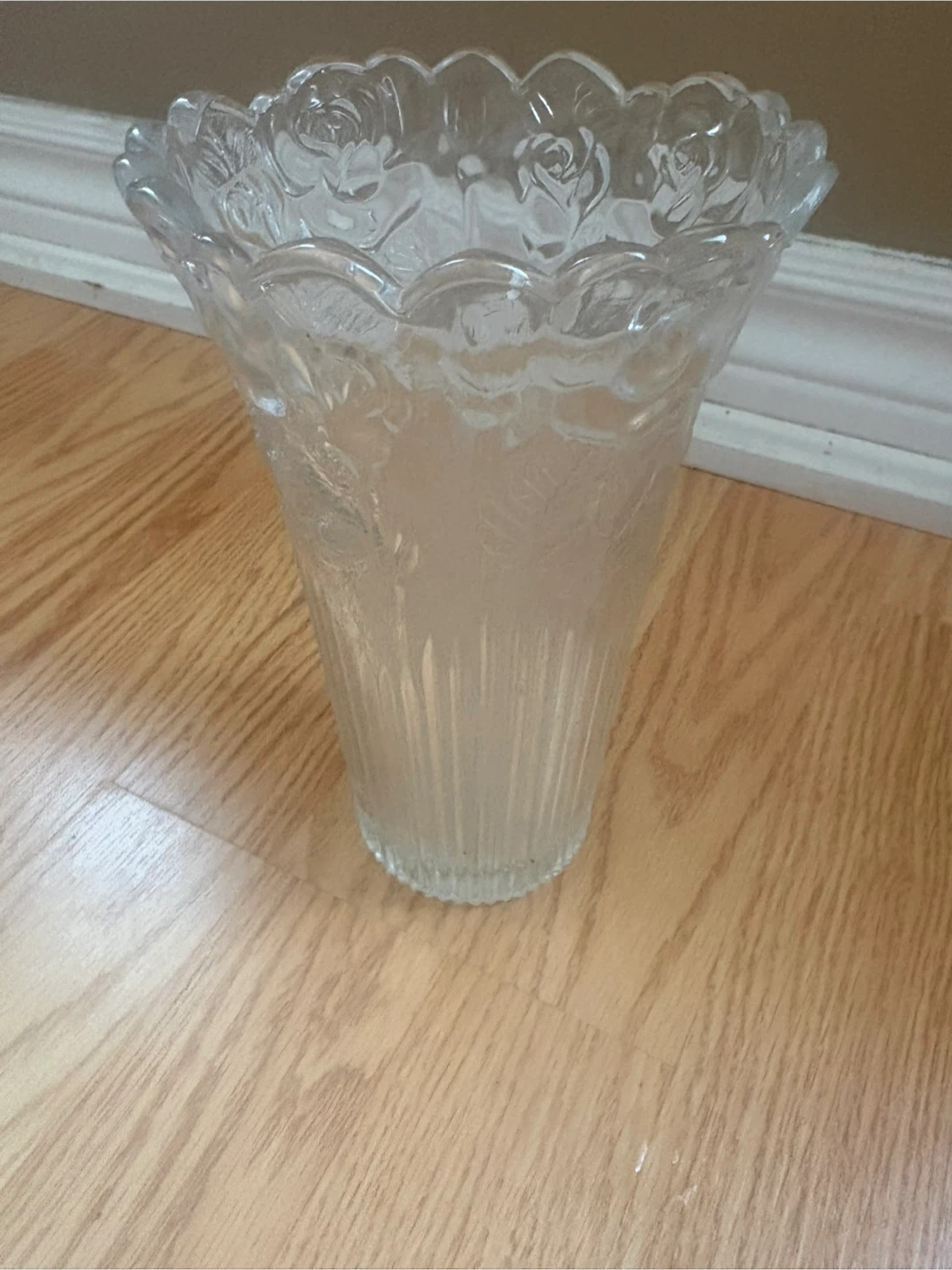 La Contessa Gifts Glass Vase
