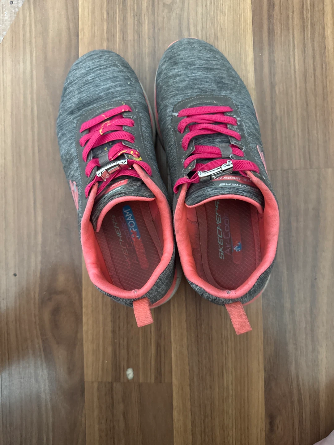 Skechers Women's Grey Pink Running Shoes