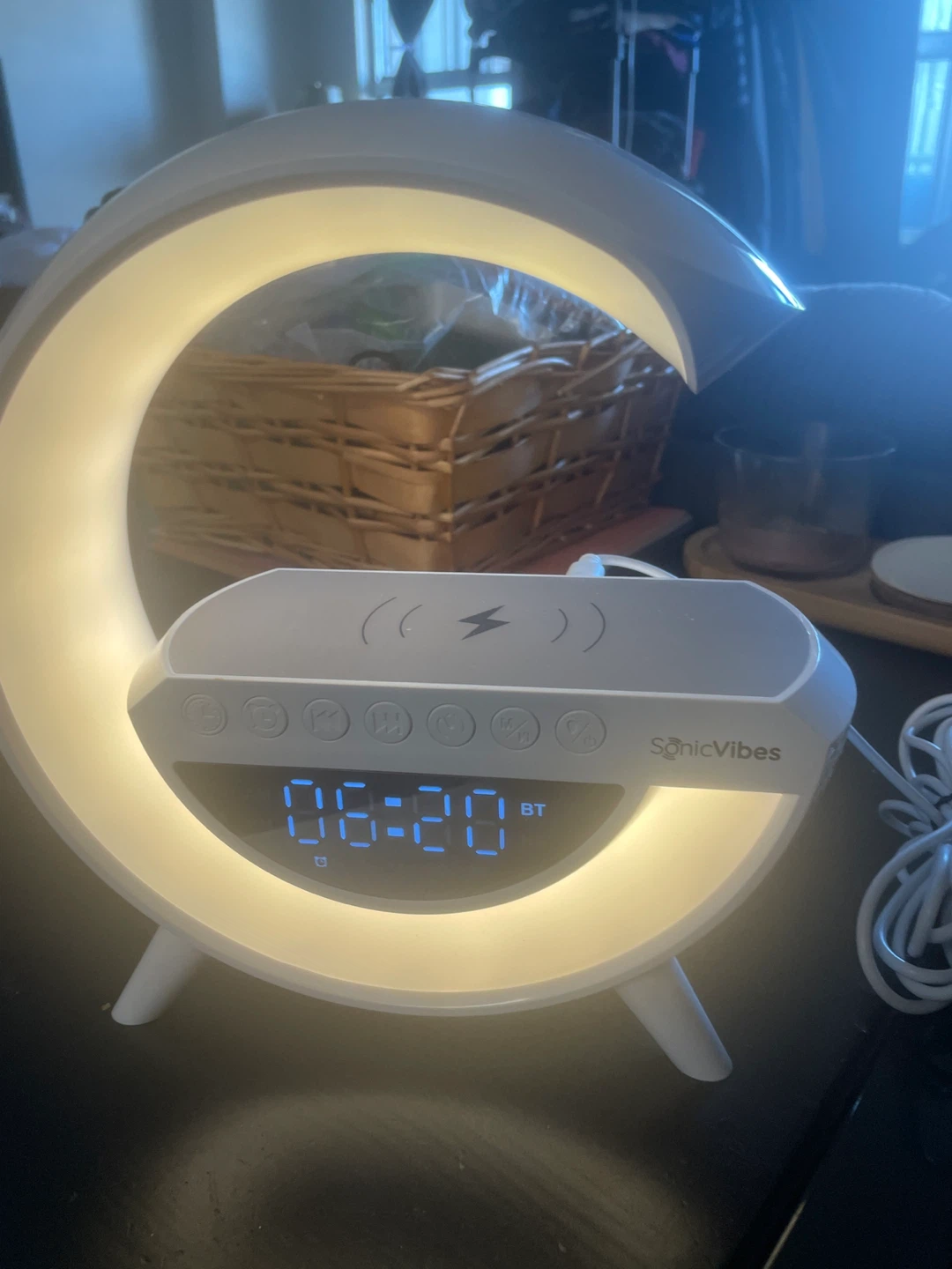 SonicVibes Wireless Charging Lamp with Alarm Clock - photo 2