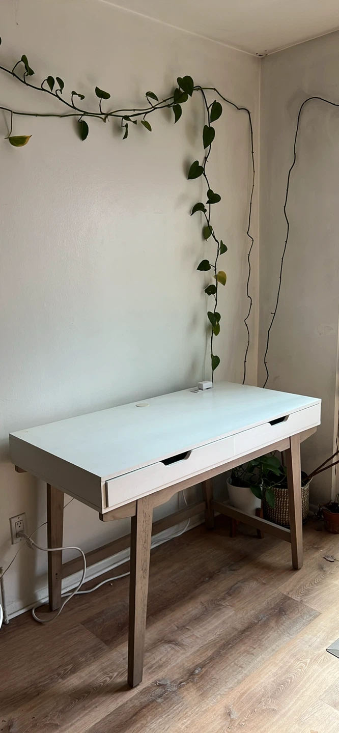 White Desk with Two Drawers - photo 2