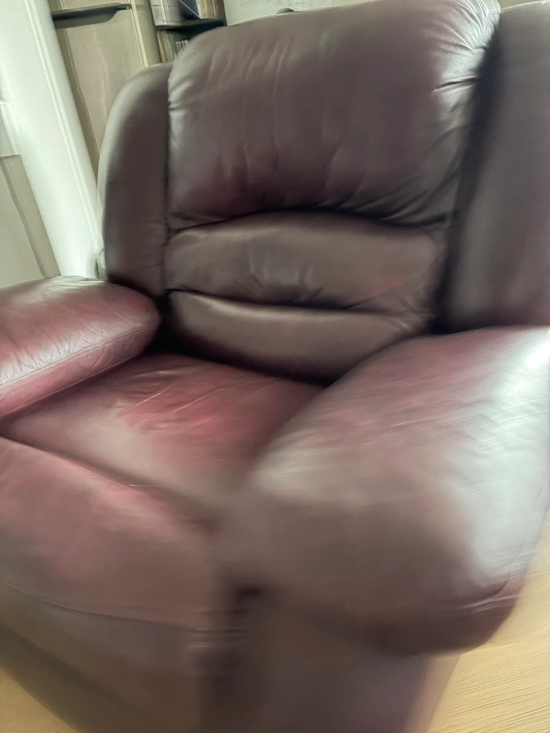 Burgundy Leather Recliner Chair - photo 2
