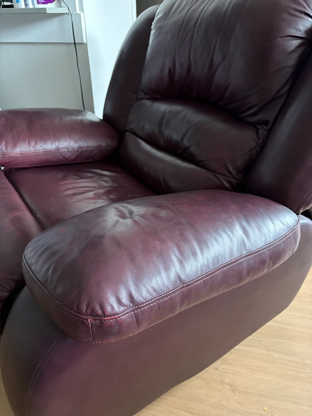 Burgundy Leather Recliner Chair - photo 3
