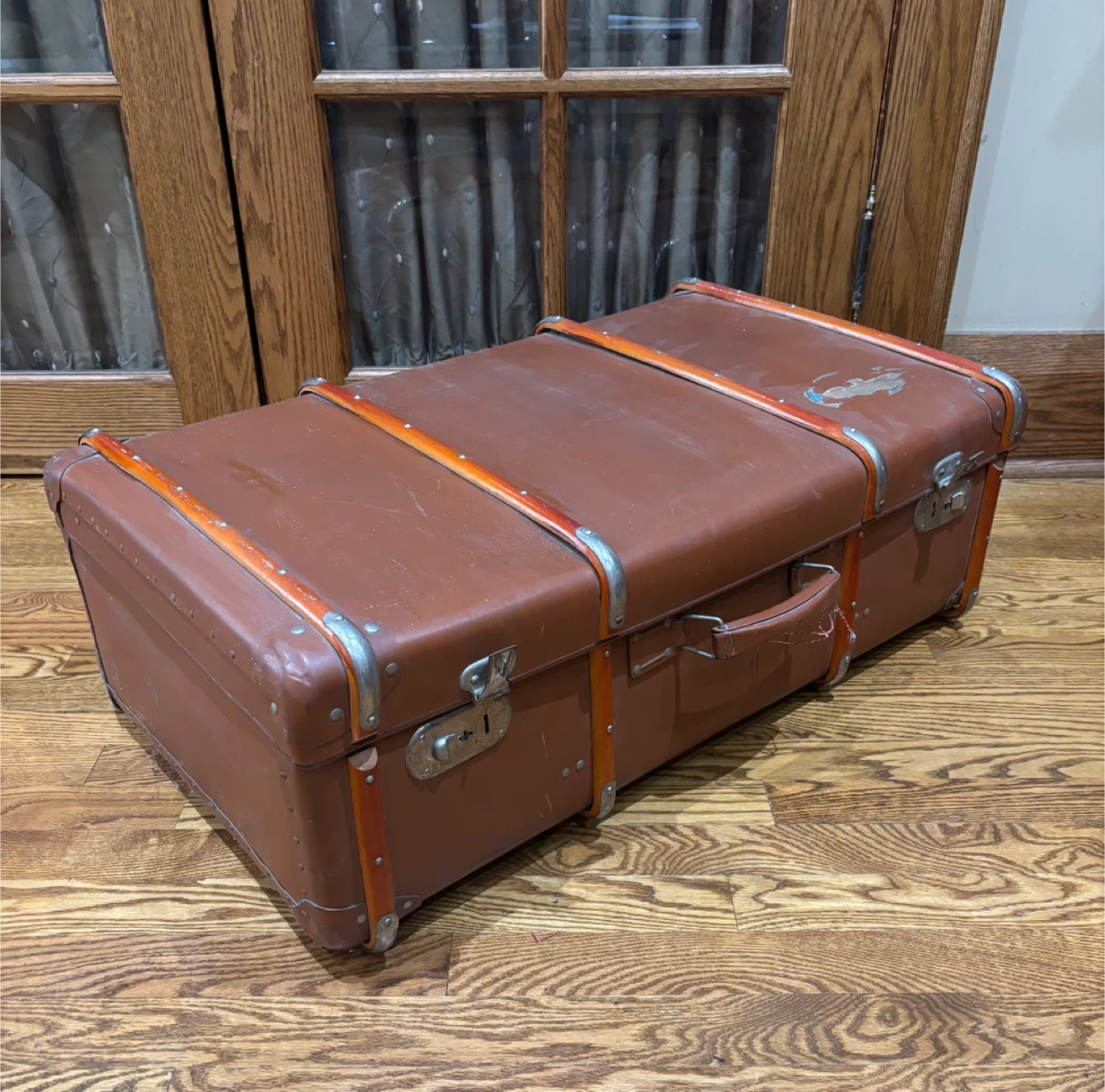 Vintage 1950’s Brown Hard Case Suitcase