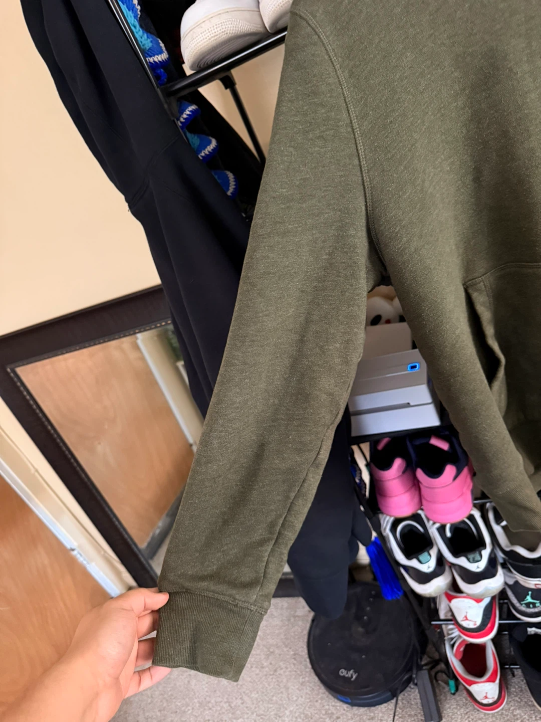 Amazon Essentials Sherpa Lined Hoodie - photo 2