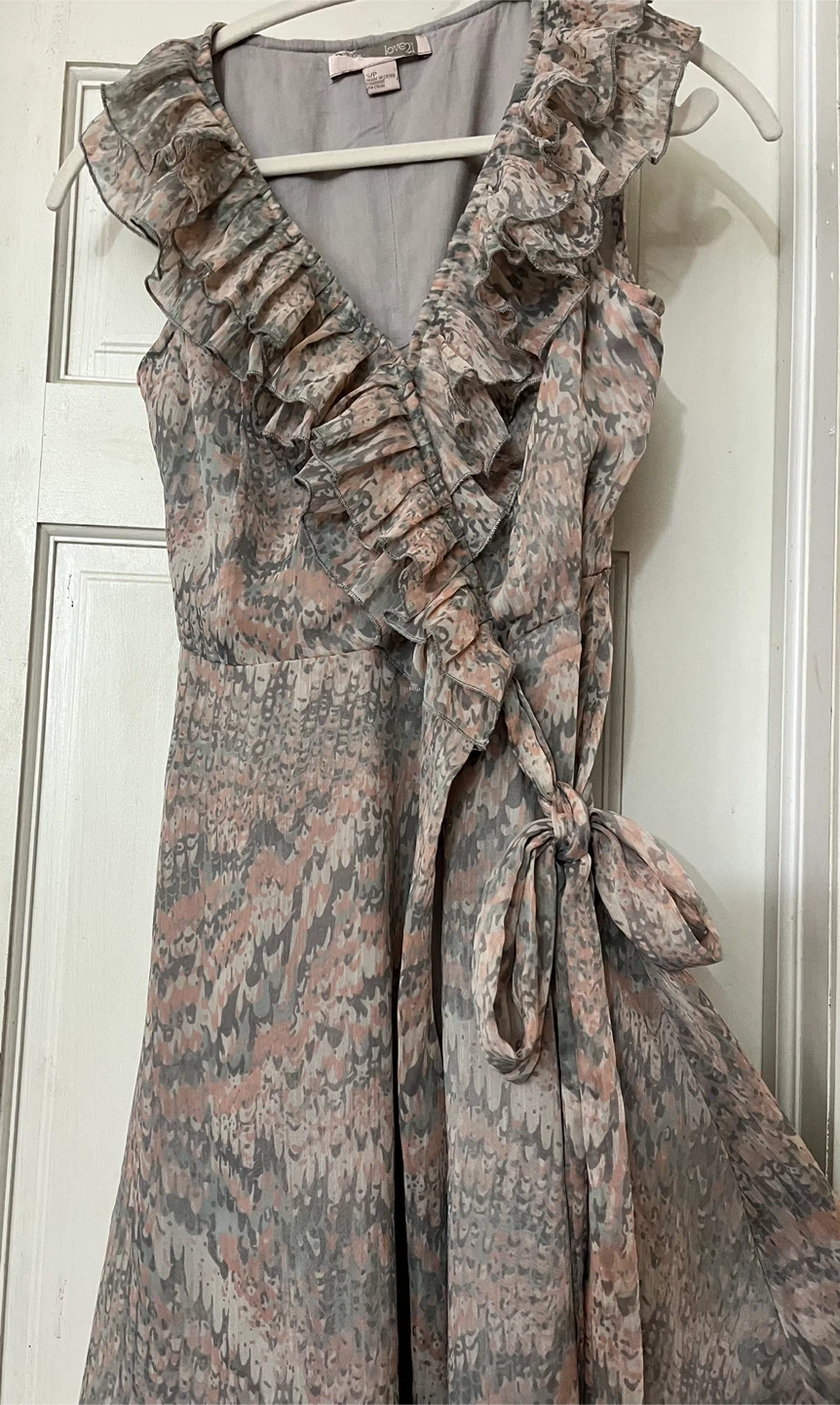 Lovey Ruffle Print Dress.Vestido love21 de forever 21. - photo 3
