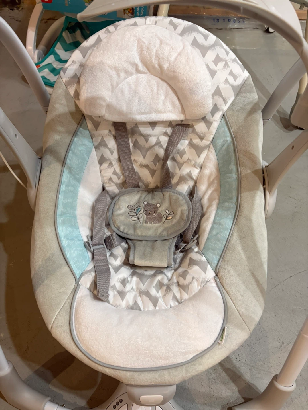 Baby swing