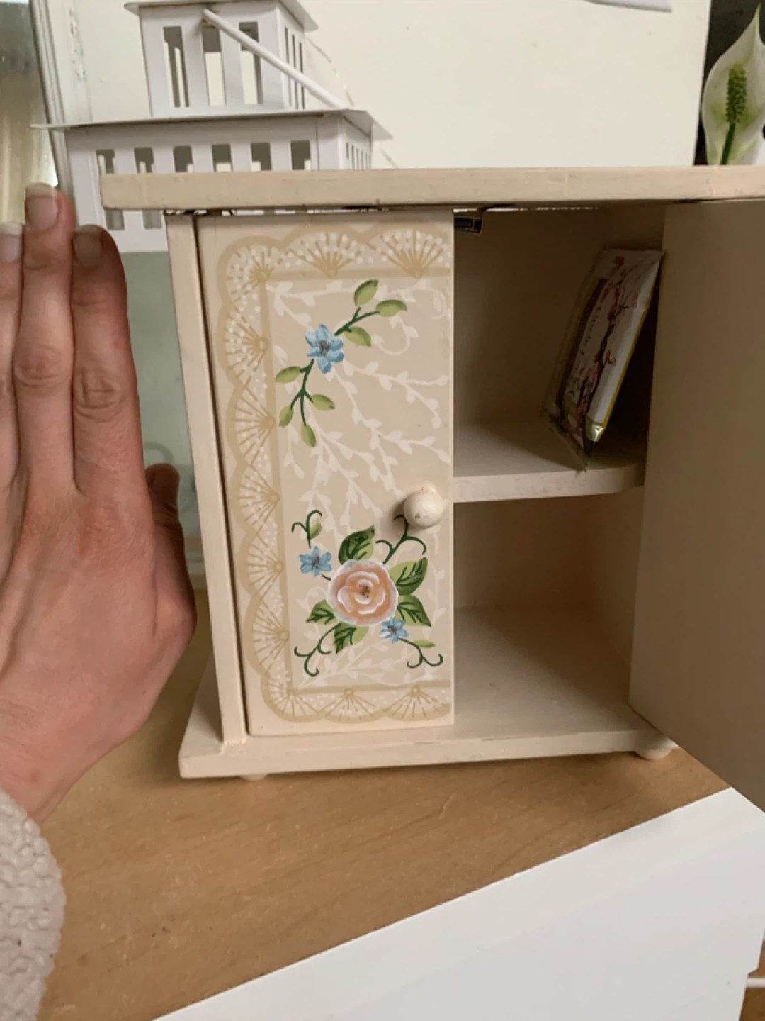Arister Hand Painted Wooden Jewelry/ Tea Box/Cabinet - photo 3