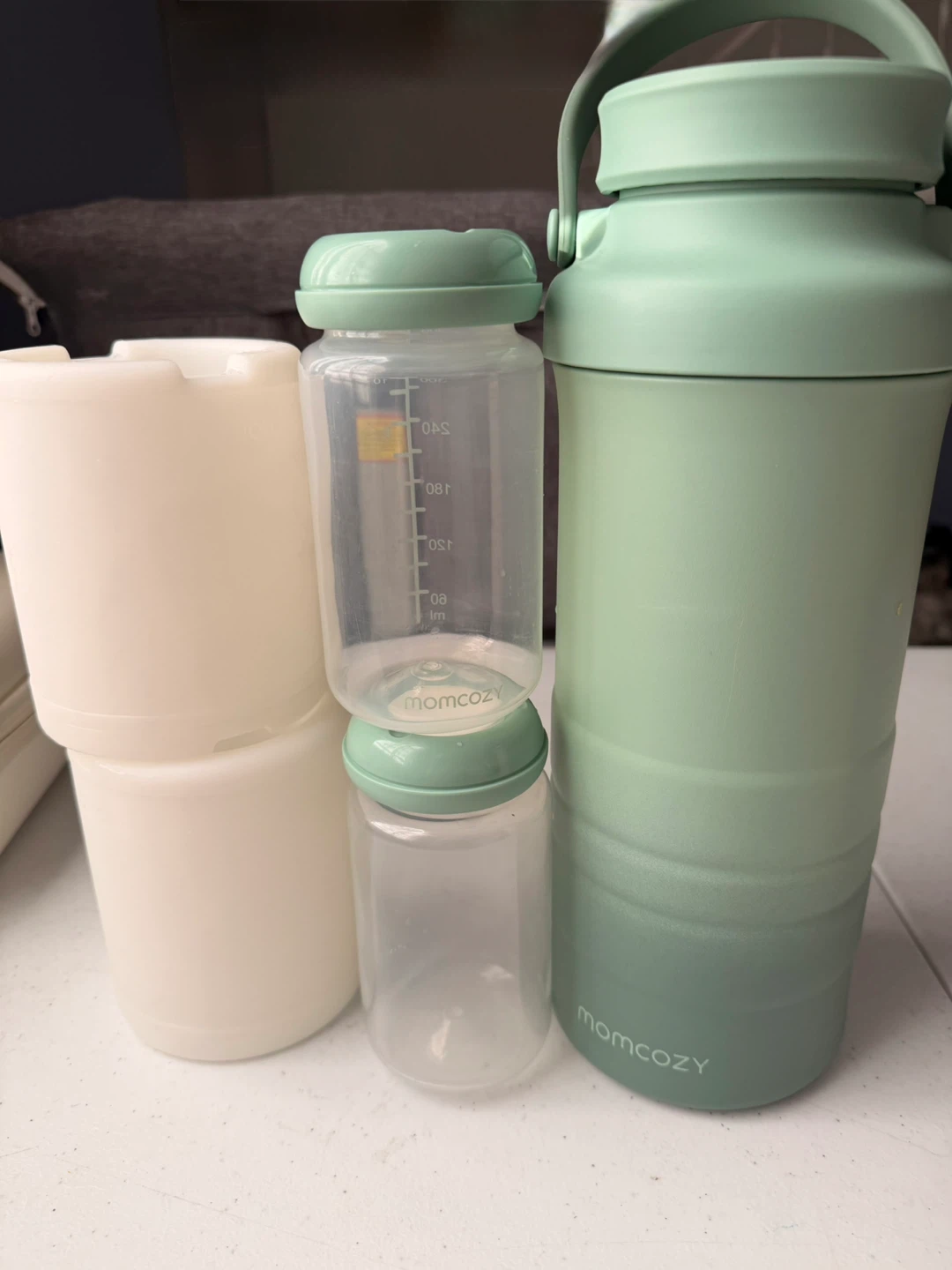 Momcozy Breast Milk Storage Cups and Bottle Set