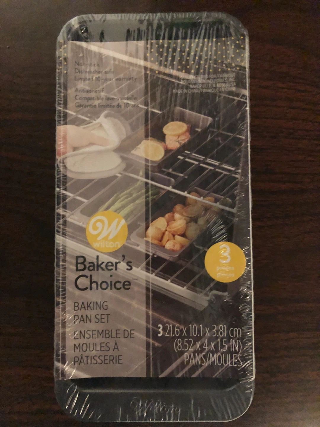 Wilton Baker's Choice Baking Pan Set (3 Pieces)