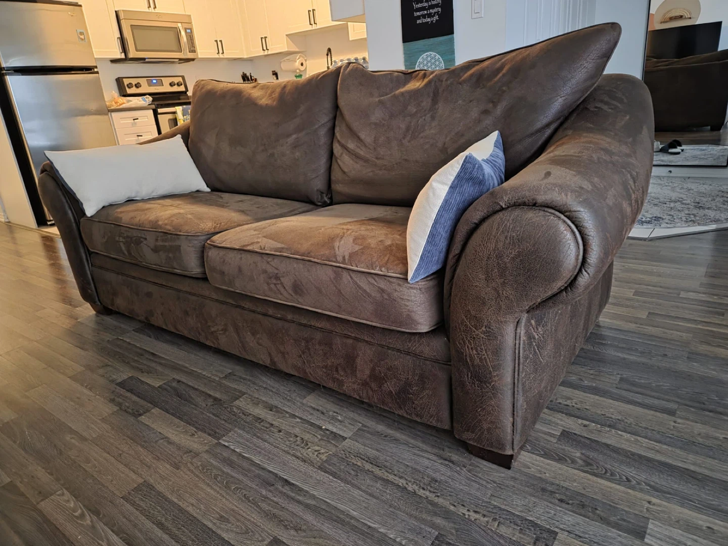 Premium Suede Sofa - photo 3
