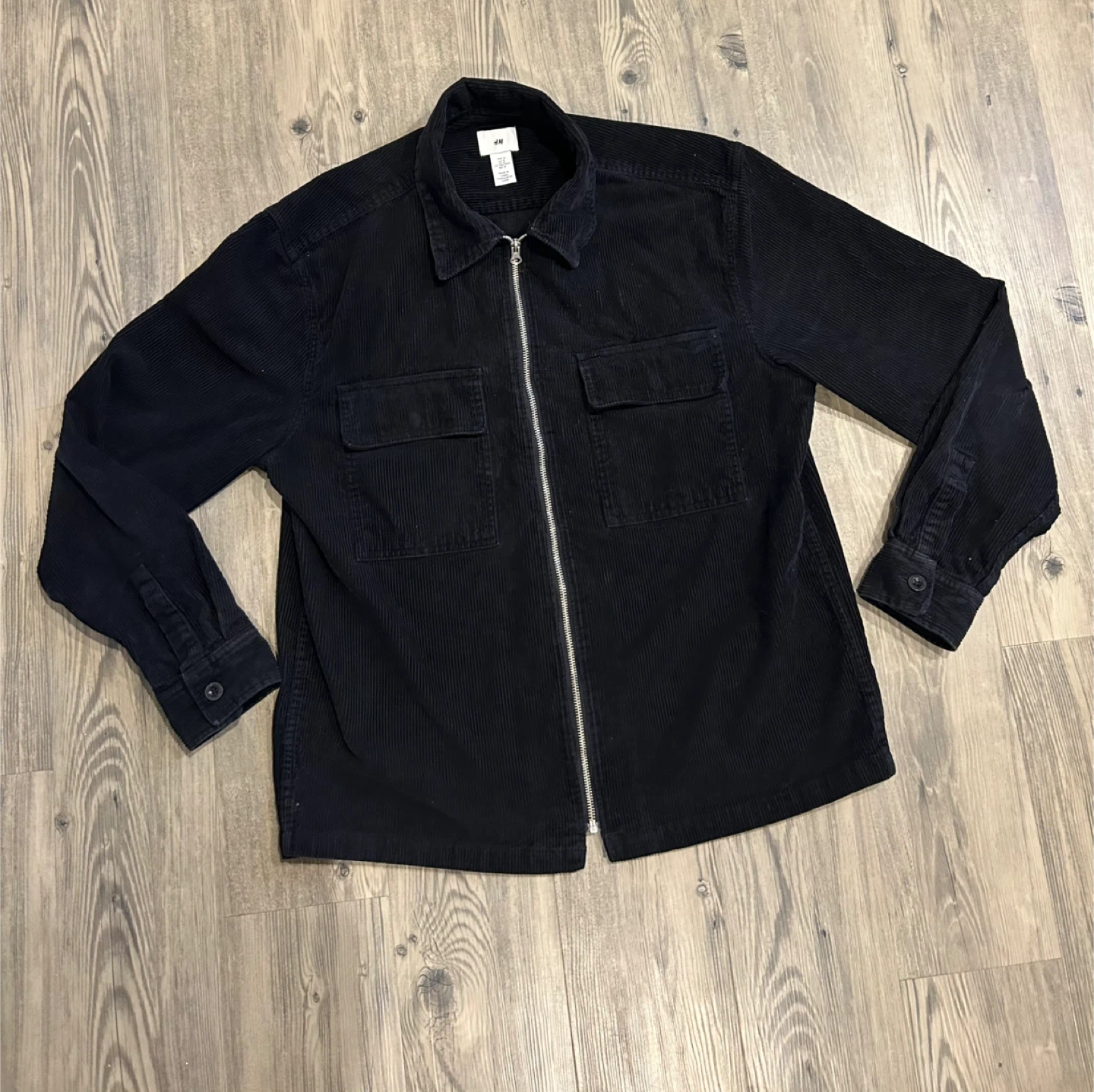 H&M Medium Black Corduroy Zip-Front Jacket - photo 4