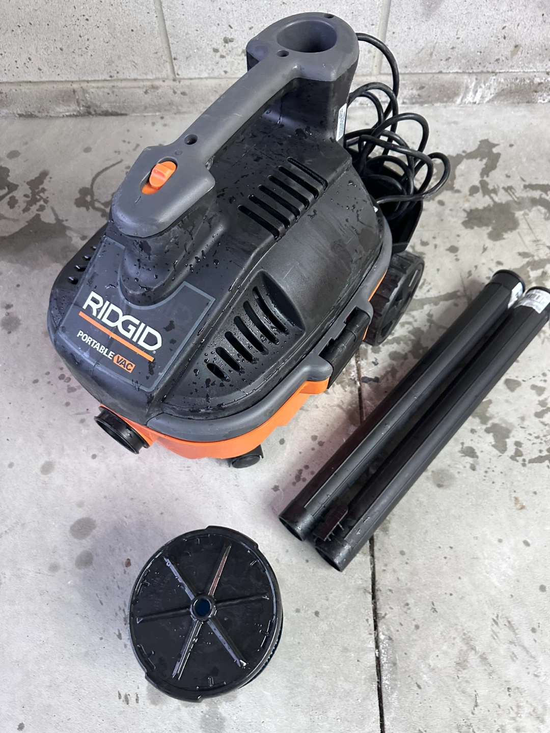 RIDGID Portable Wet/Dry Vac - photo 2