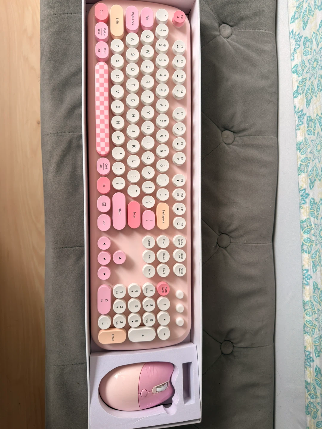 Pink Wireless Keyboard and Mouse Set