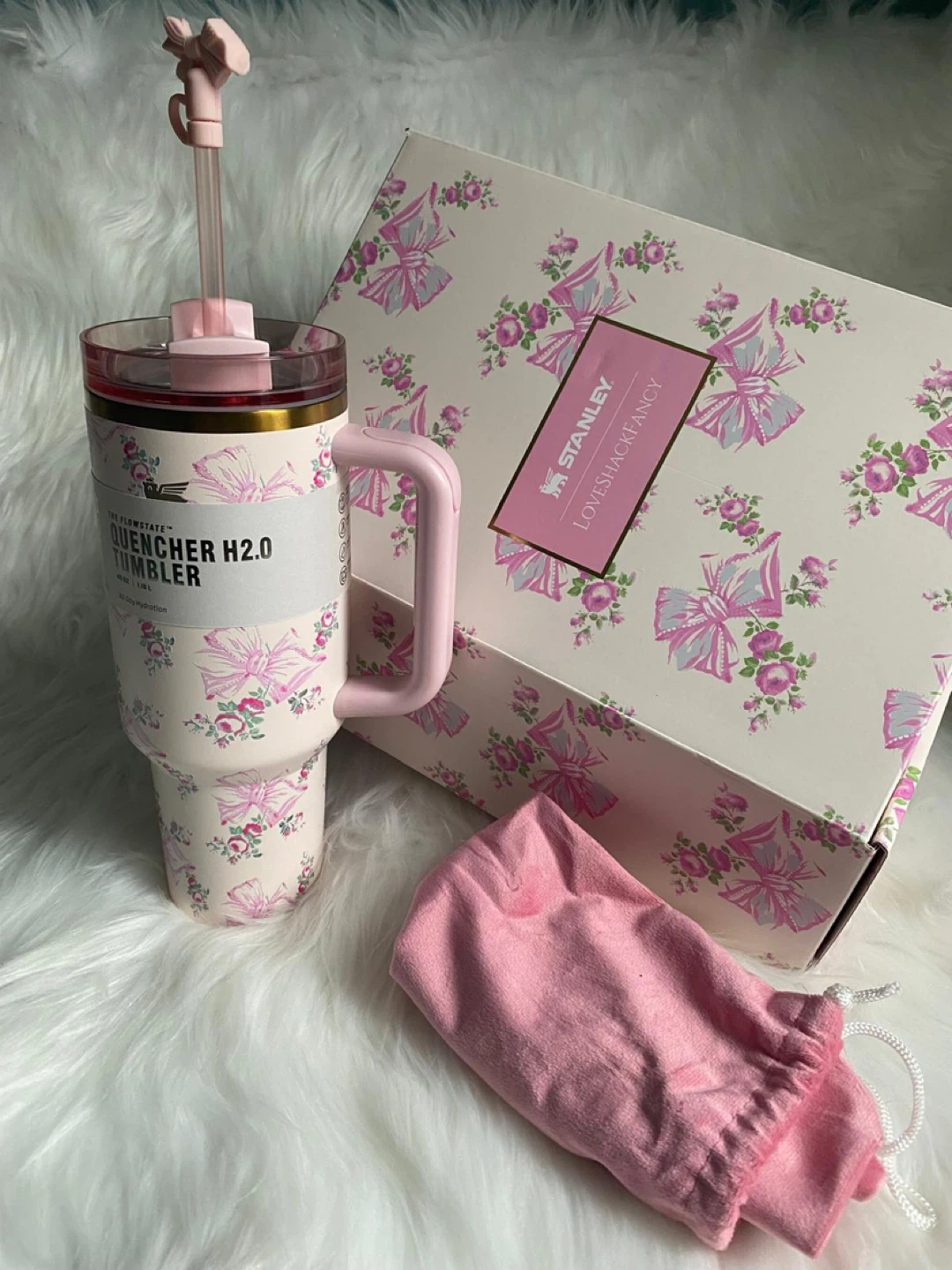 Stanley Quencher H2.0 Tumbler LoveShackFancy Edition - photo 2