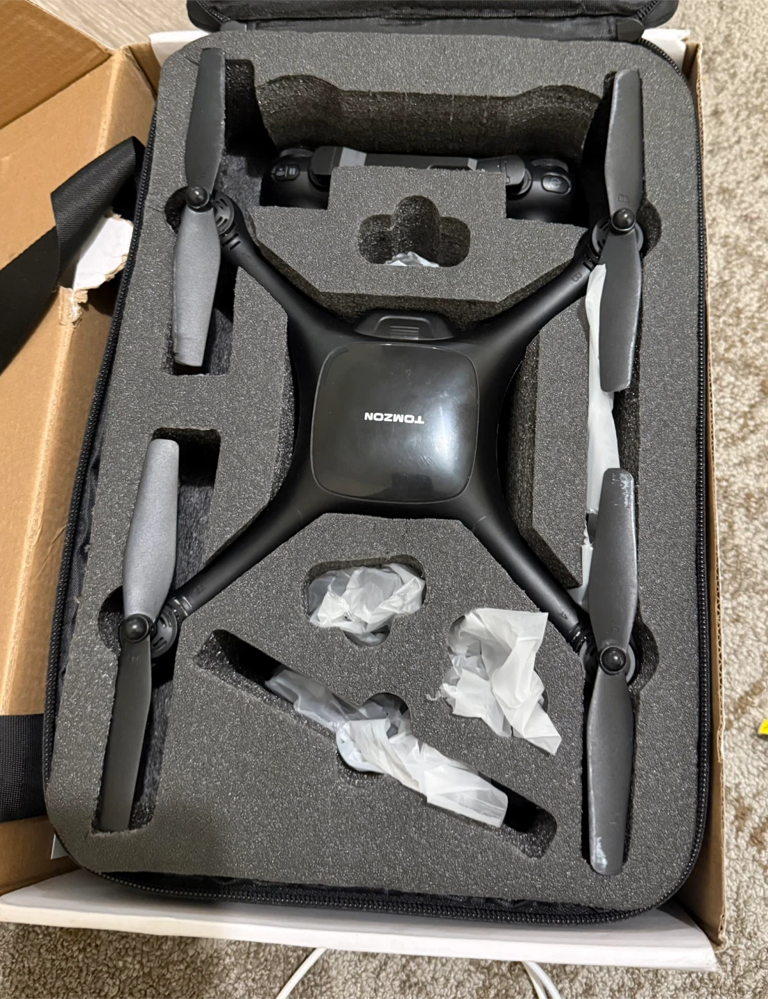 Tomzon P5G 4K Drone with Controller - photo 2