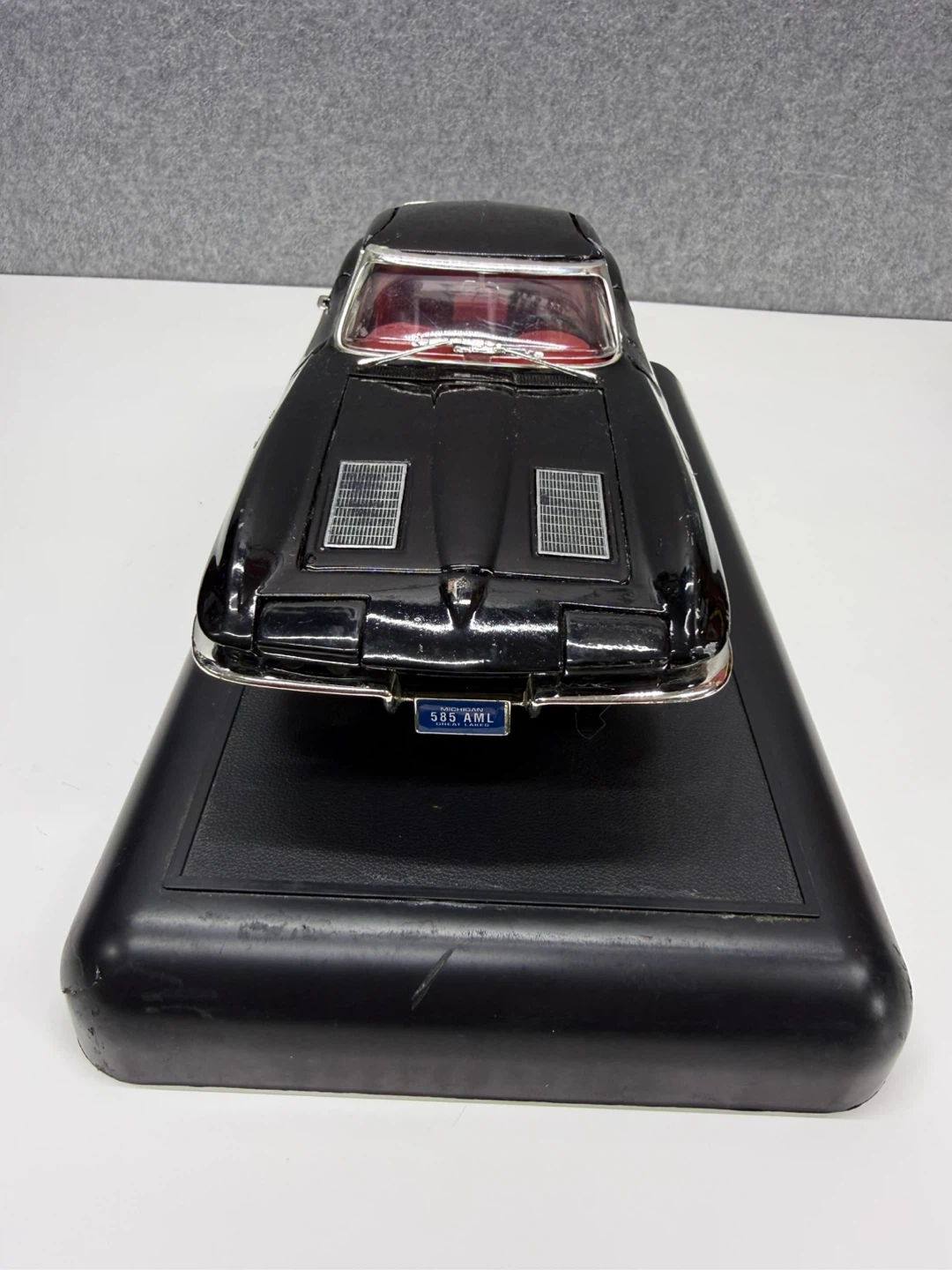 Black 1963 Chevrolet Corvette Sting Ray Model Car