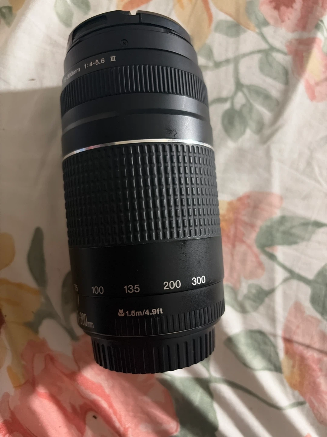 Canon EF 75-300mm f/4-5.6 III Telephoto Zoom Lens