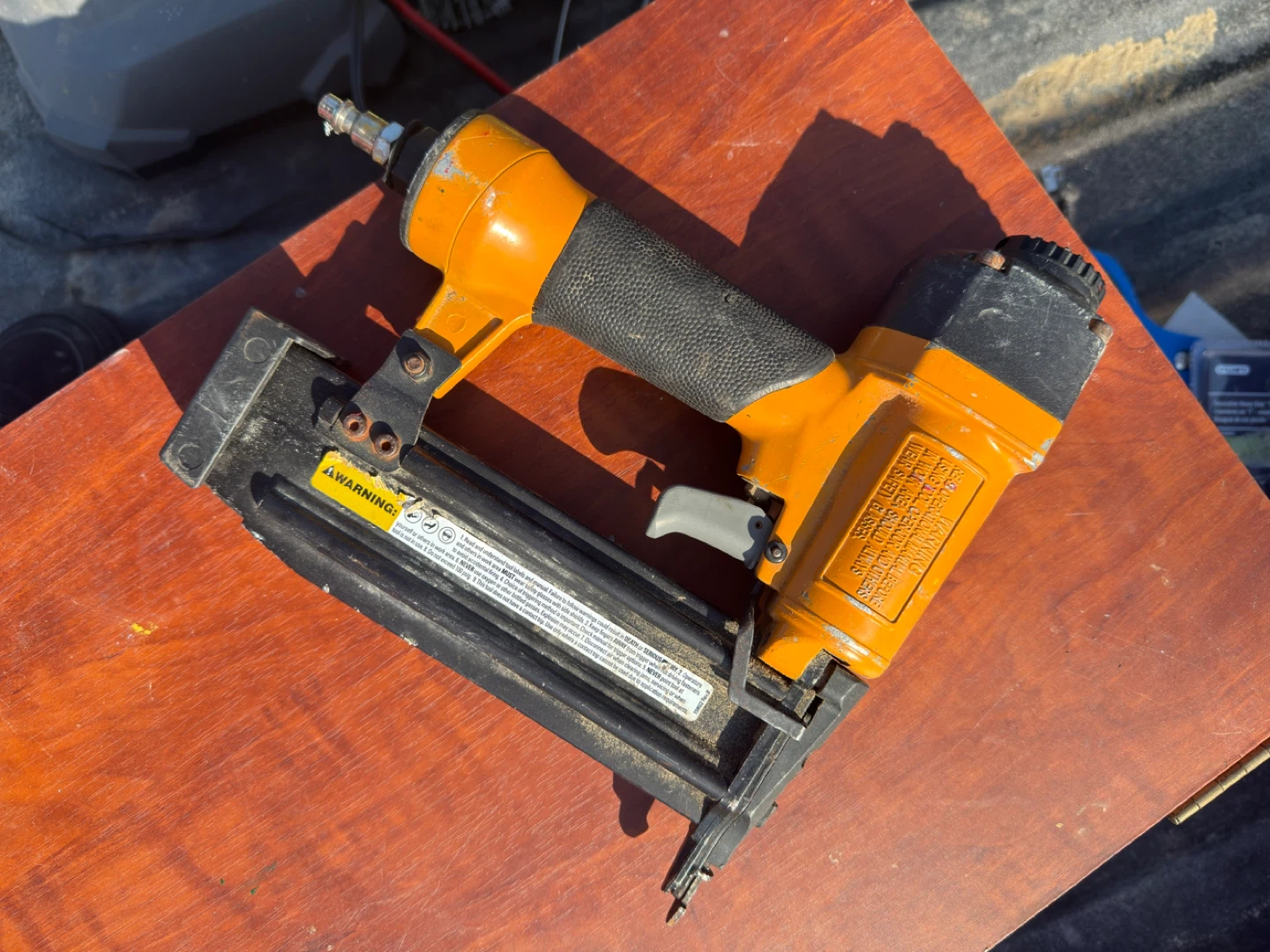 Bostitch 18 Gauge Brad Nailer