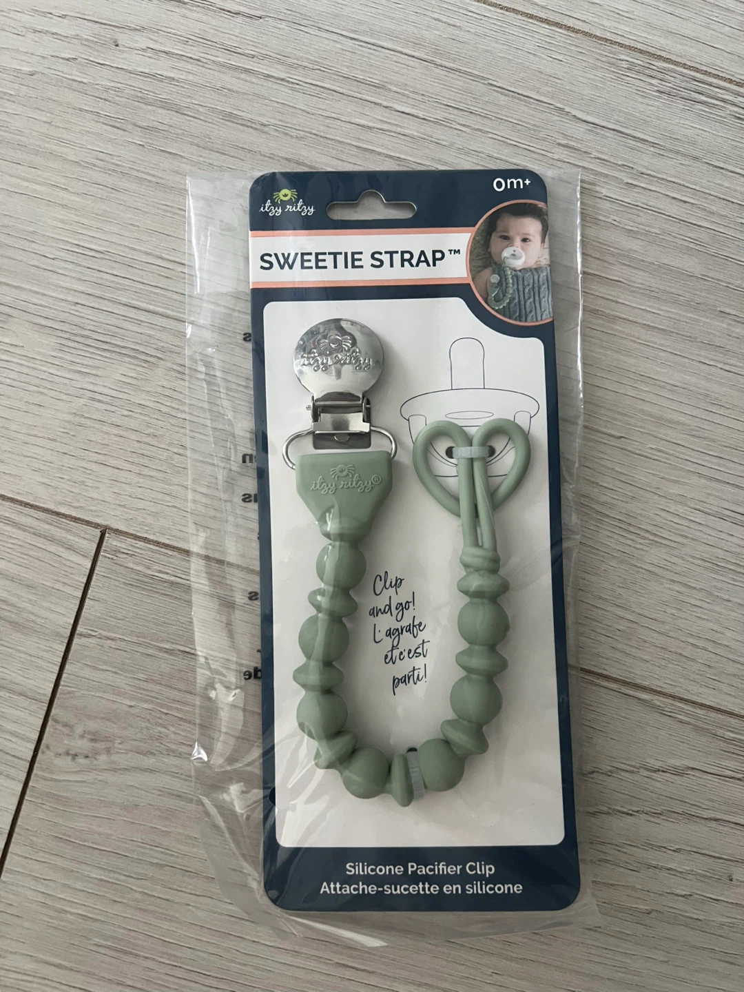 Itzy Ritzy Sweetie Strap Silicone Pacifier Clip