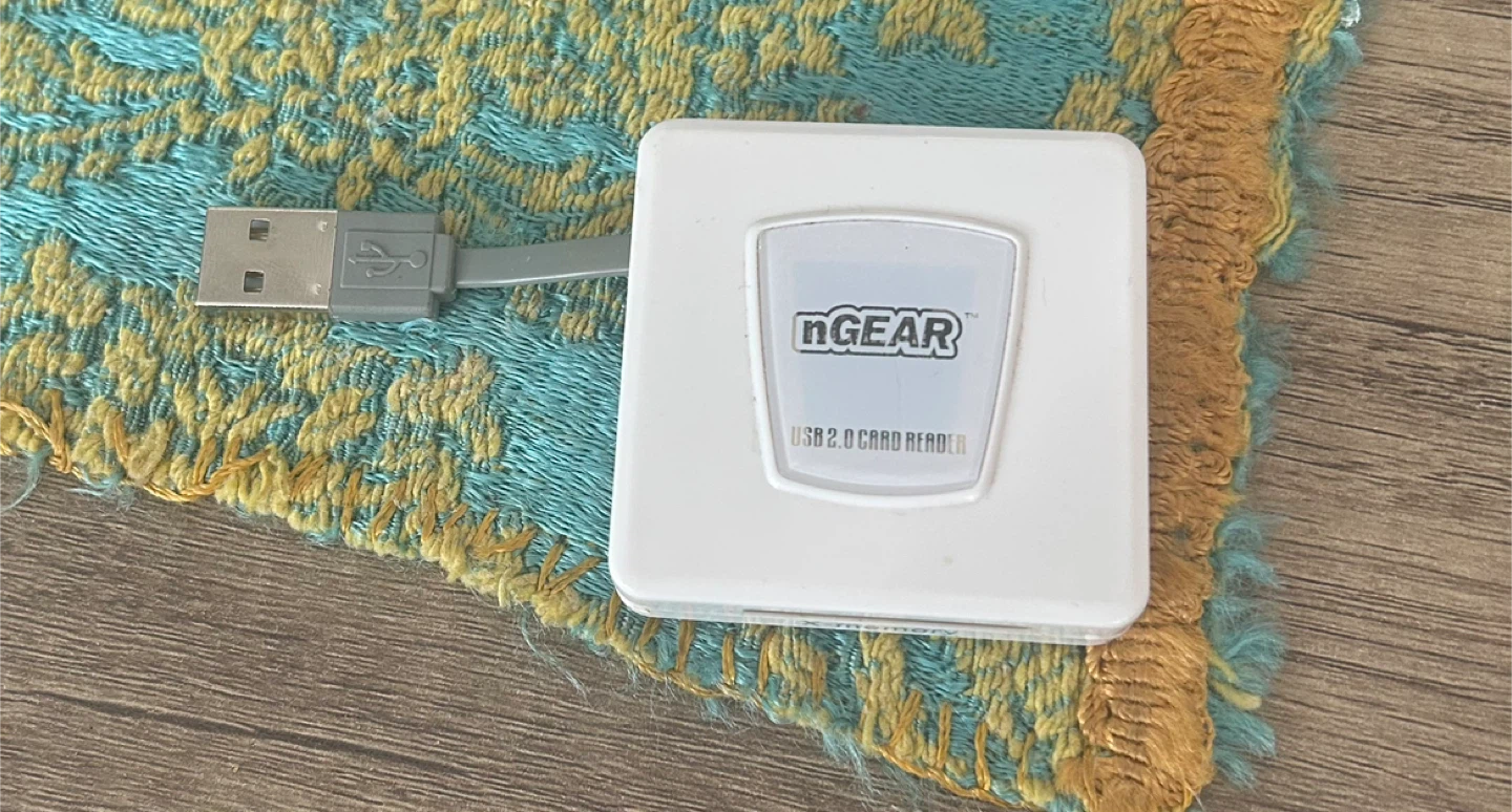 nGear USB 2.0 Card Reader 🥕
