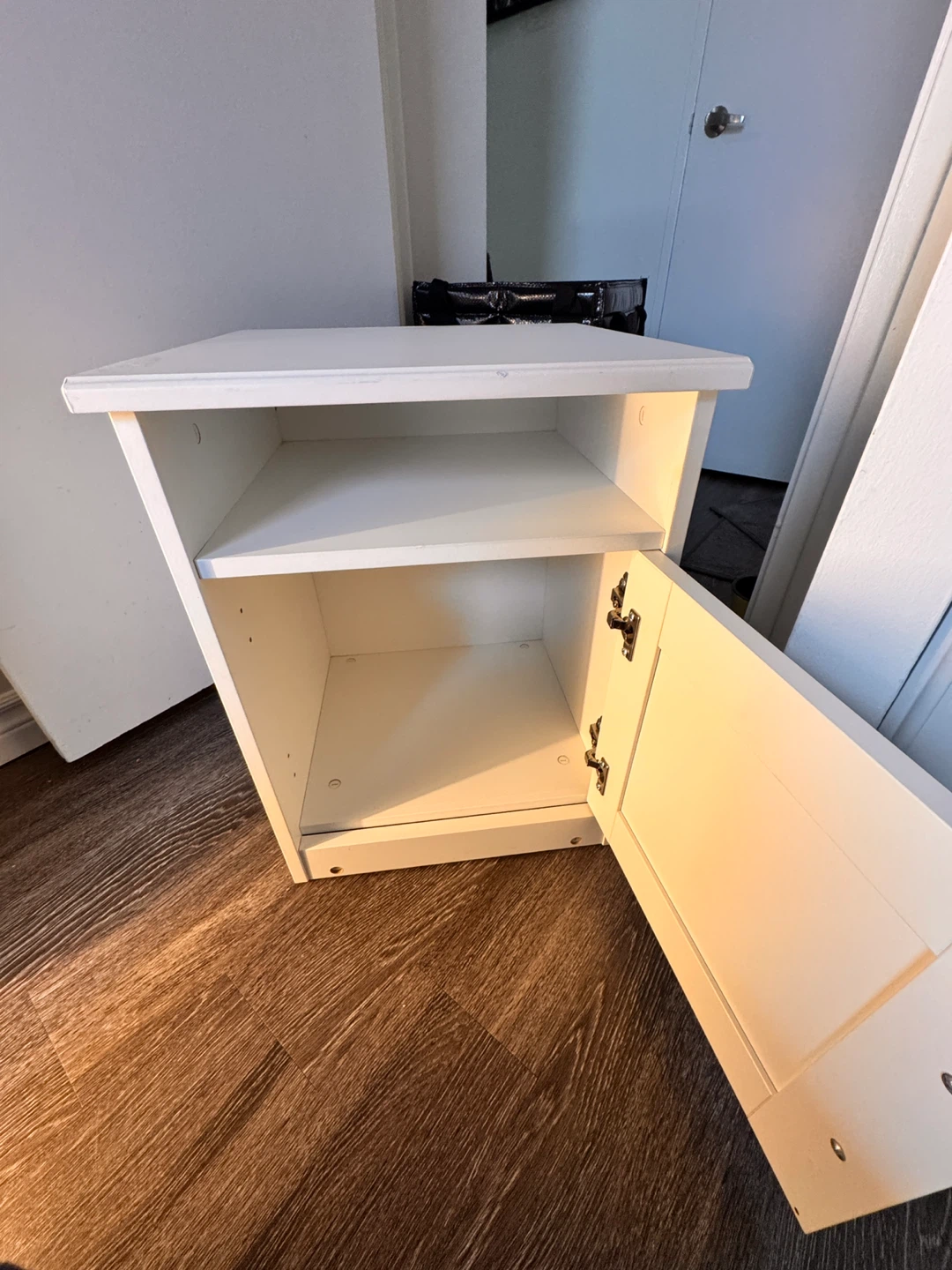 IKEA SONGESAND Nightstand - photo 3