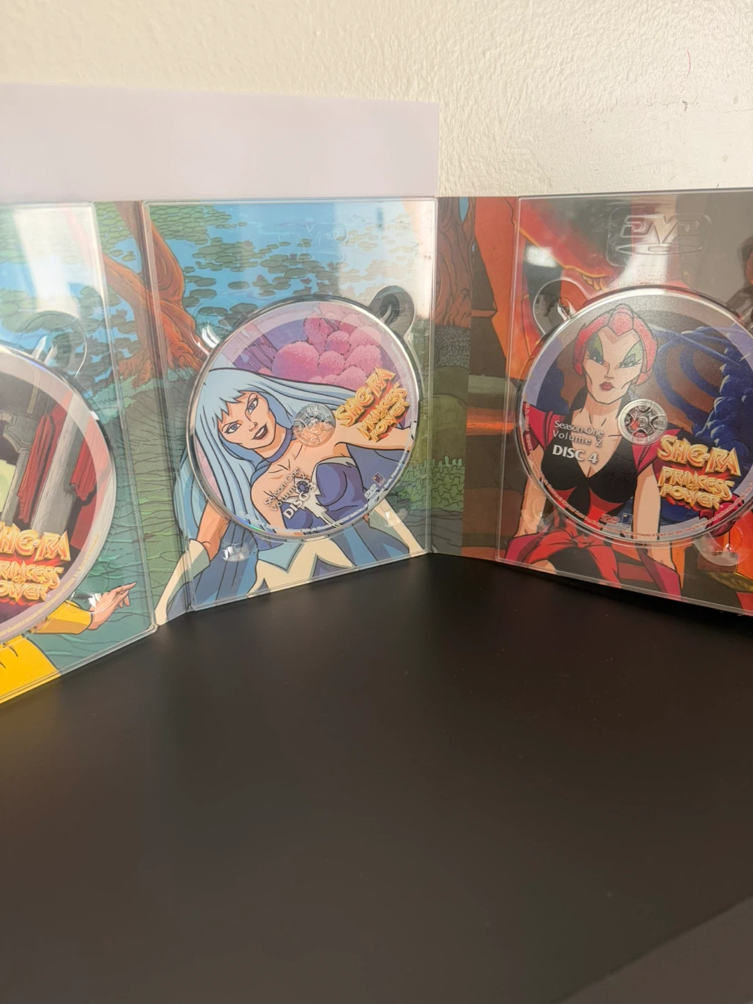 She-Ra Princess of Power Season One Vol 1 DVD Set - photo 5
