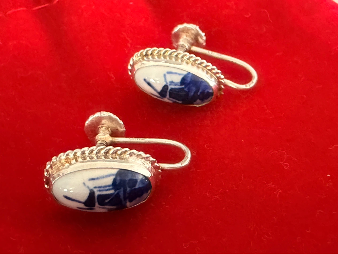 Vintage Delft Blue & 925 Sterling Silver Windmill Earrings - photo 2