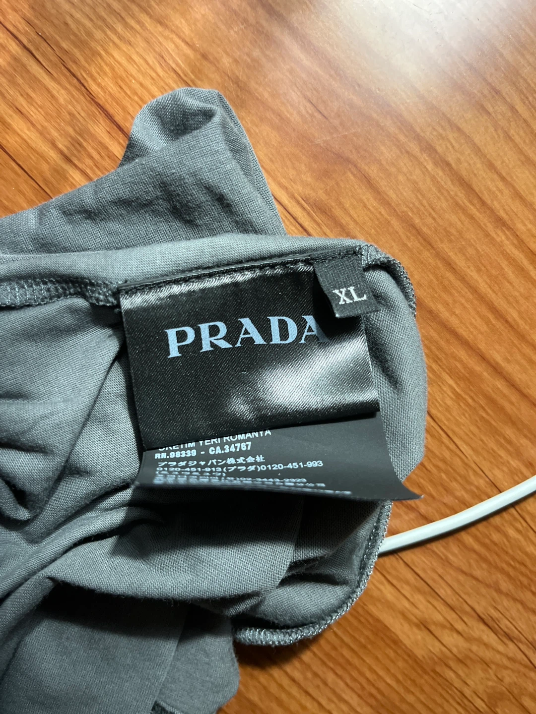 Prada Grey T-Shirt M-L - photo 5