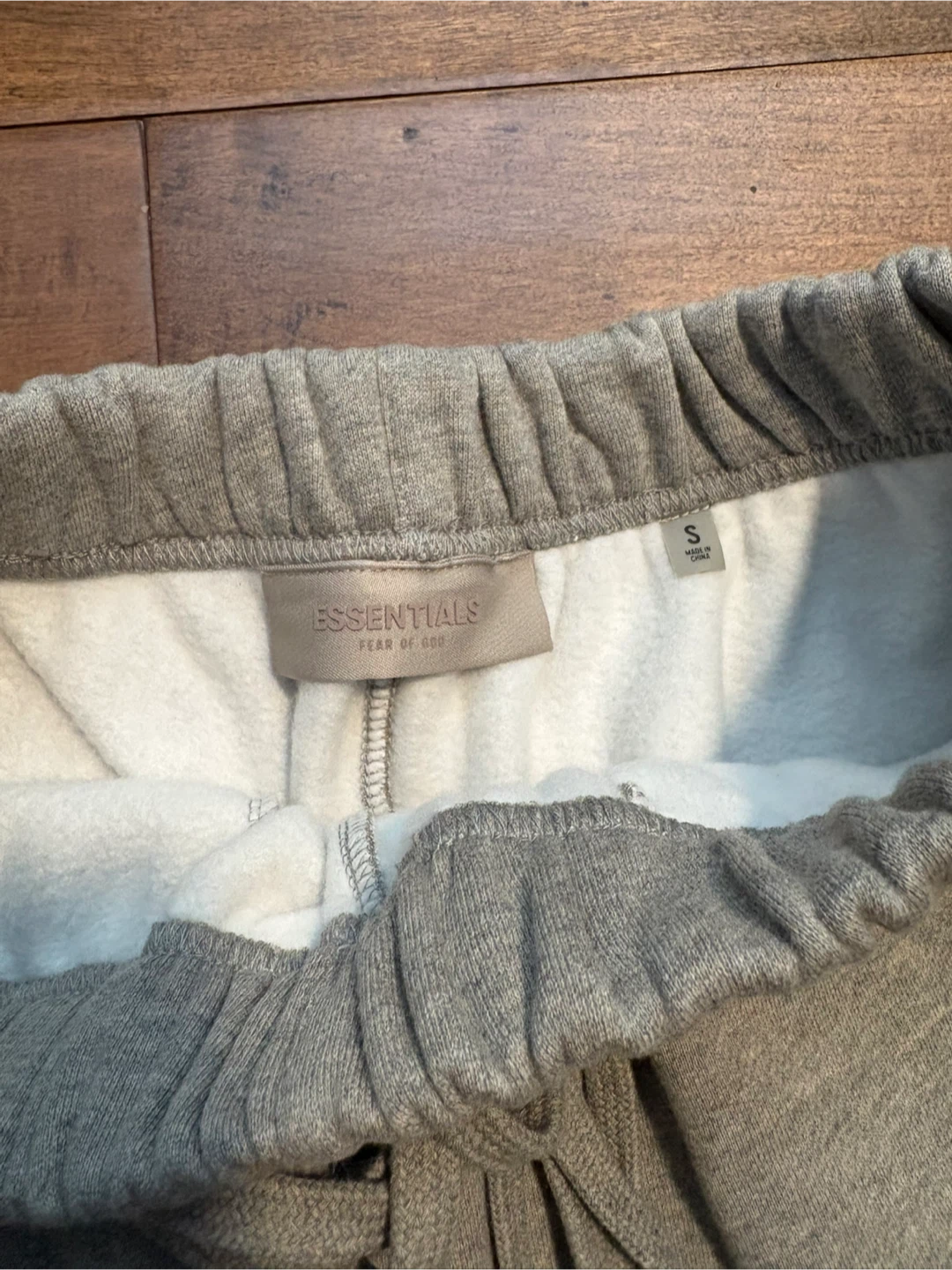 Essentials shorts - photo 4