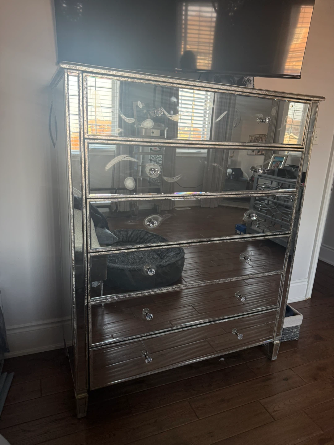 Mirrored 5-Drawer Dresser *some water spot damage*