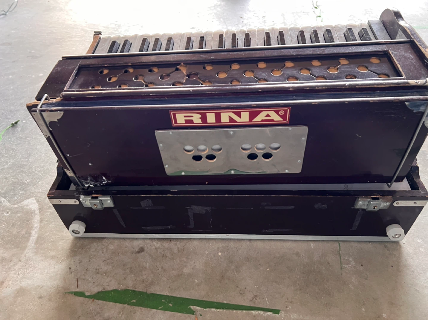 RINA Harmonium