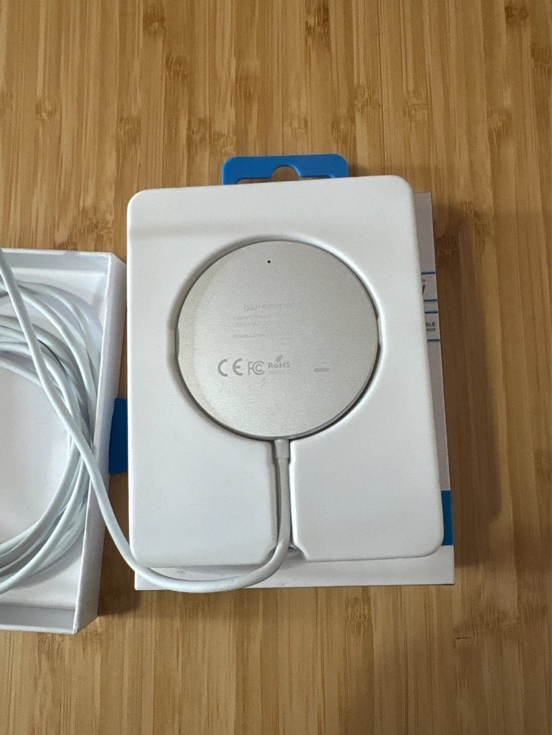 Magnetic Wireless Charger 15W - photo 4