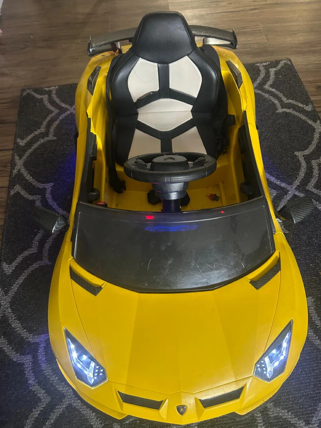 Kids Battery Car Ride-on Yellow Lamborghini
