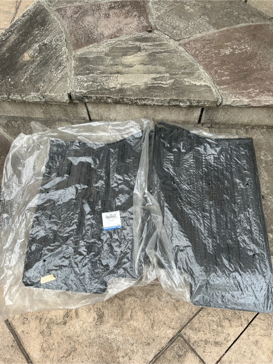 Mopar All Weather Rubber Floor Mats for Ram 1500 - photo 4