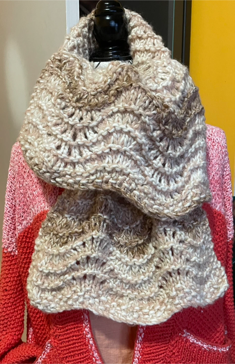 🥕Hand-Knitted Scarf - Beige & Brown - photo 2