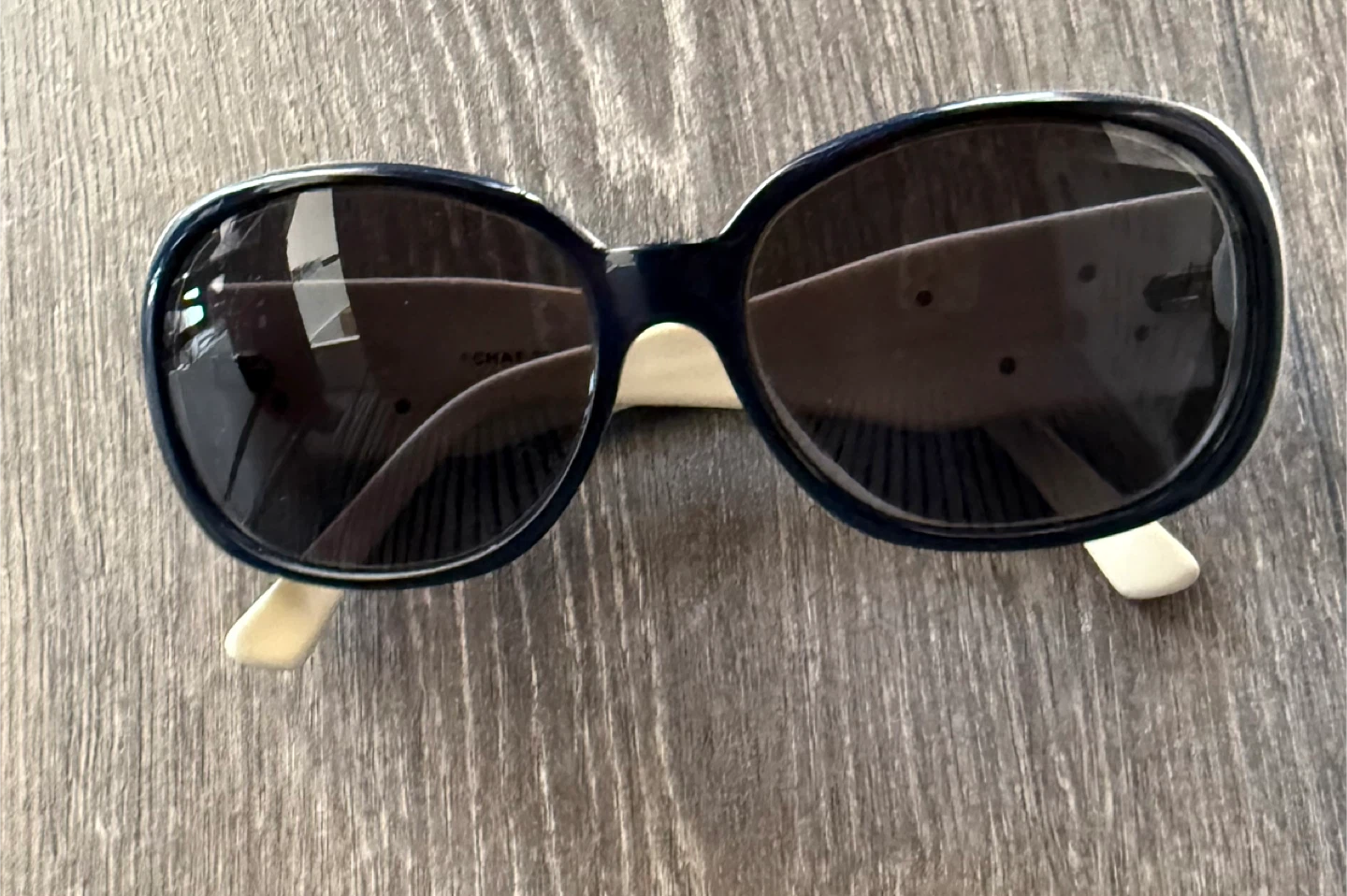 Authentic Chanel Sunglasses - photo 3
